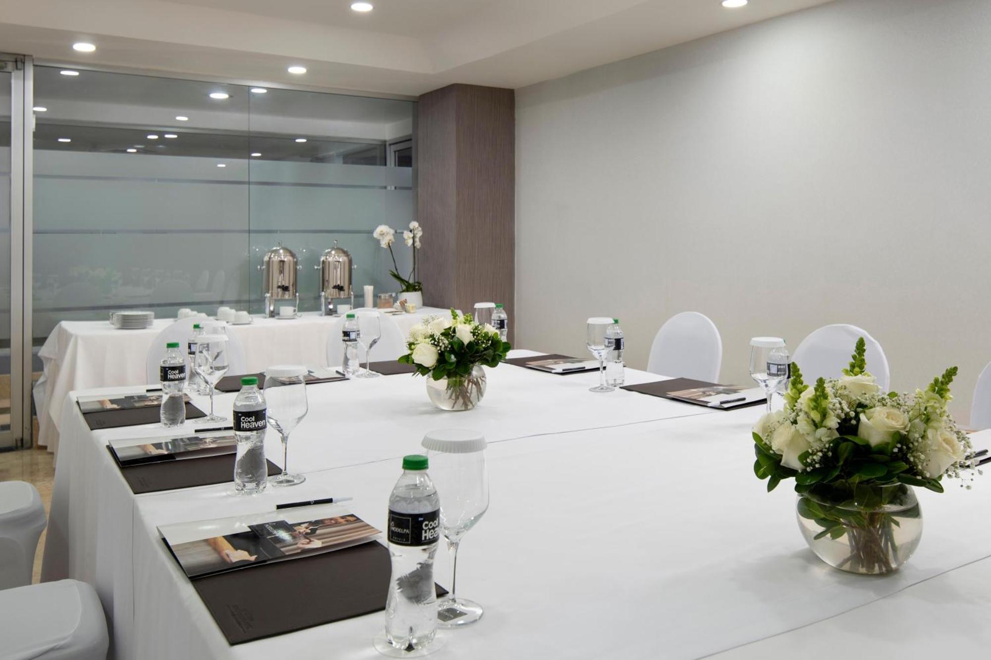 Hodelpa Gran Almirante Hotel Сантяго де лос Кабайерос Екстериор снимка