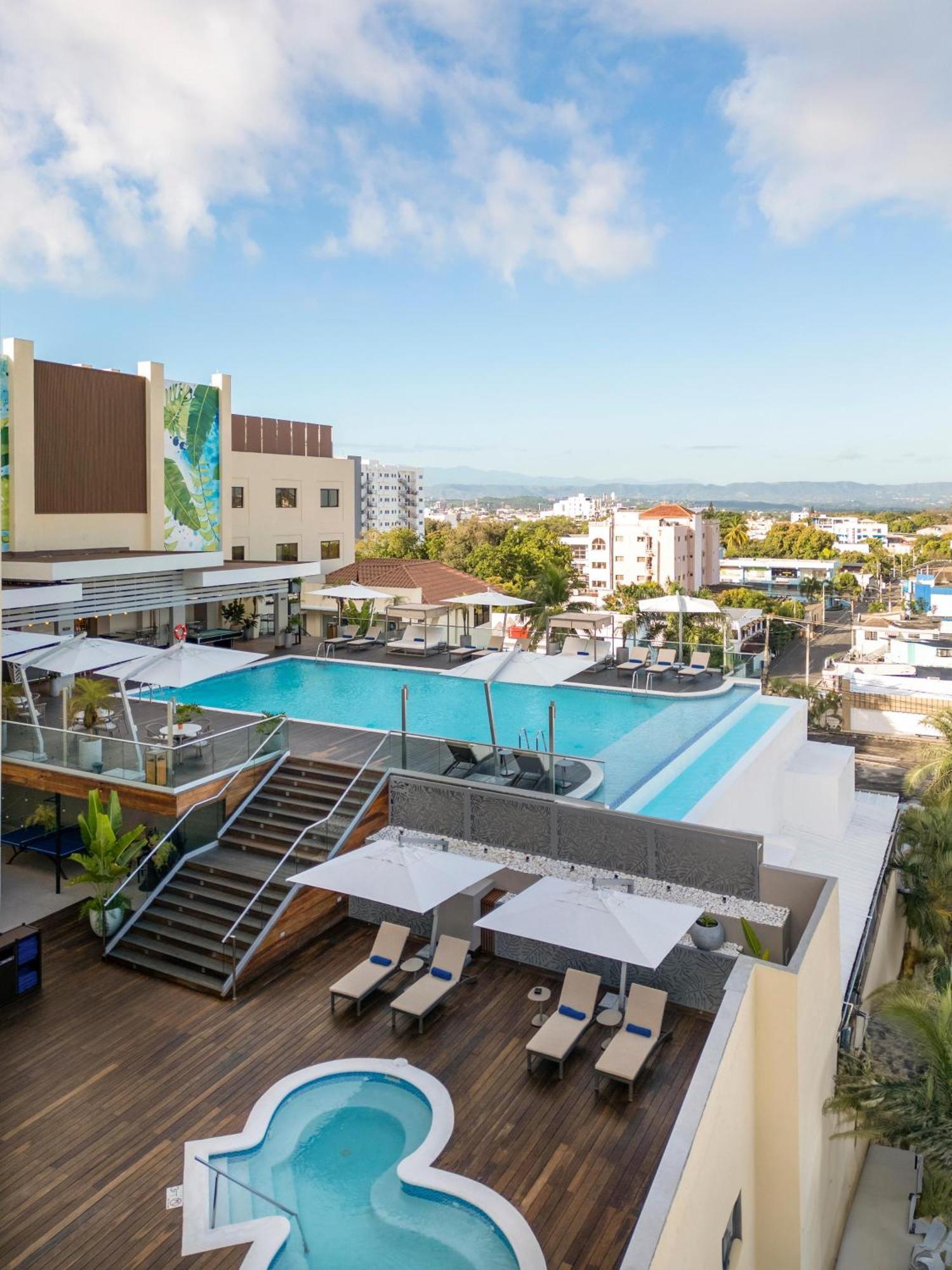 Hodelpa Gran Almirante Hotel Сантяго де лос Кабайерос Екстериор снимка